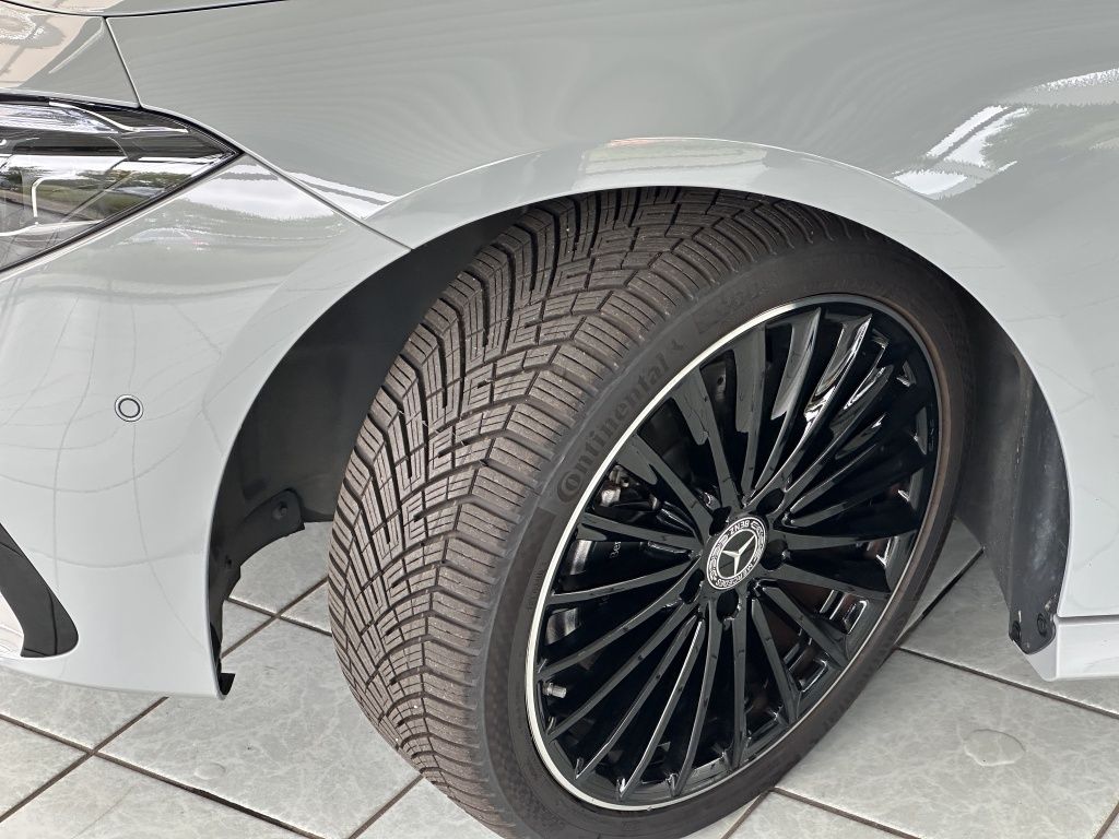 Fahrzeugabbildung Mercedes-Benz CLA 200 Special Edition AMG*Navi*DISTRON*PDC*RFK