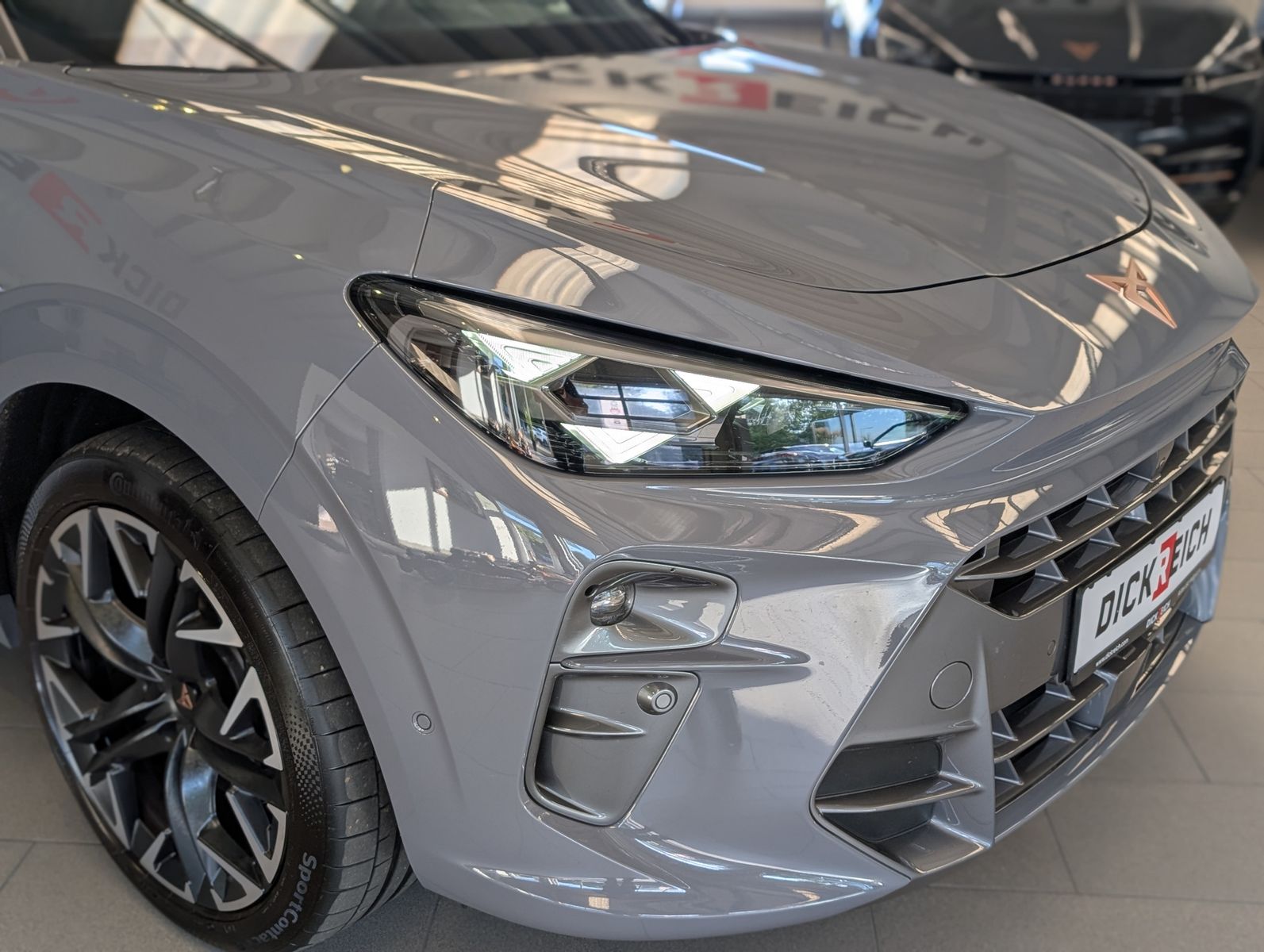 Fahrzeugabbildung CUPRA Terramar 2.0 VZ 4D Drive-XL HUD Matrix Pano 20"