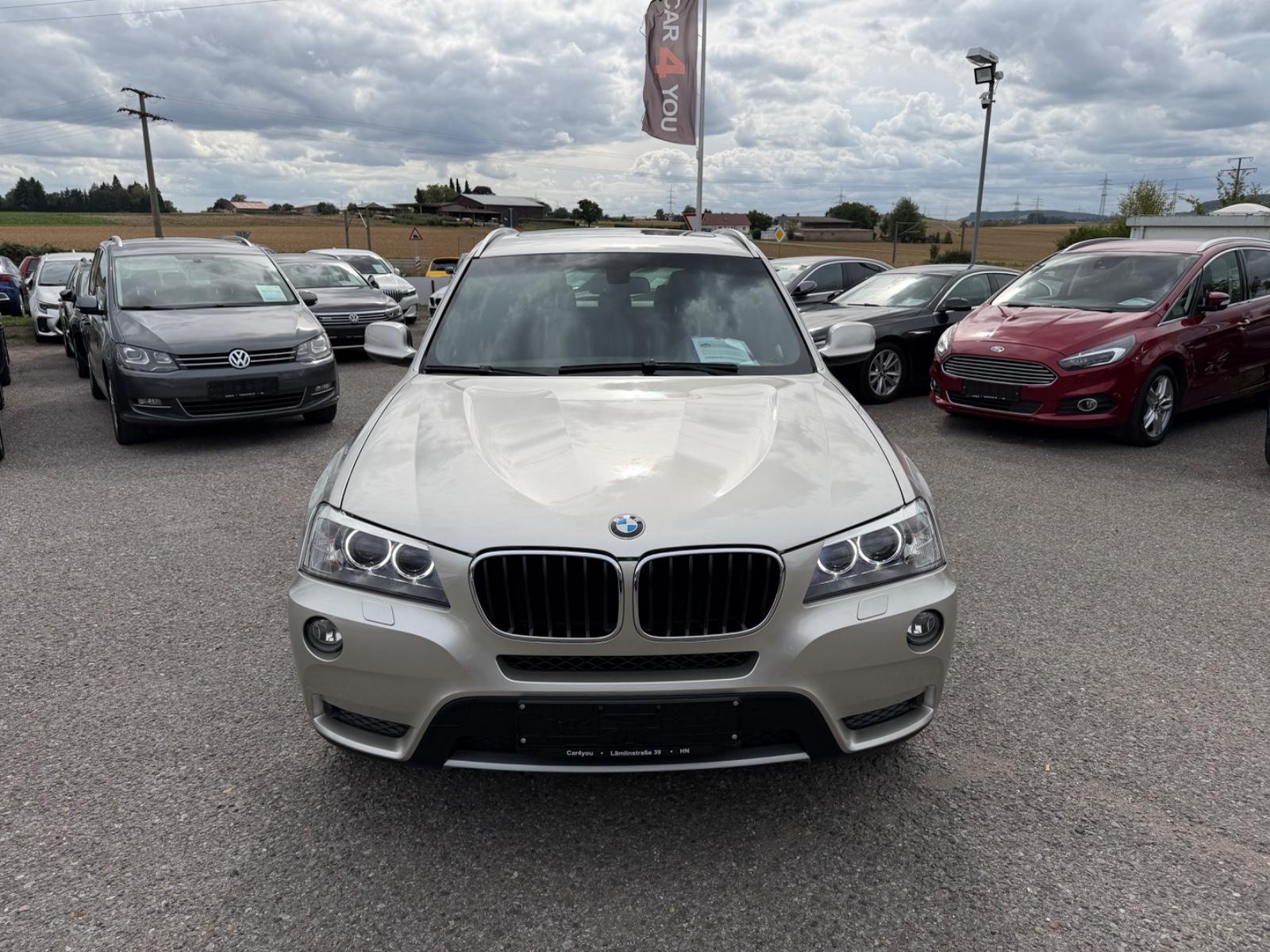 BMW X3 xDrive 20 d Auto.LED BI-Xenon Navi 1.Hand Pan