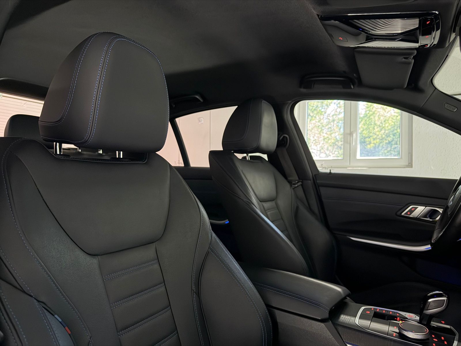 Fahrzeugabbildung BMW 330 i M SPORT/Hi-FI/VRTL COCKPIT/LASER/19% MwSt.