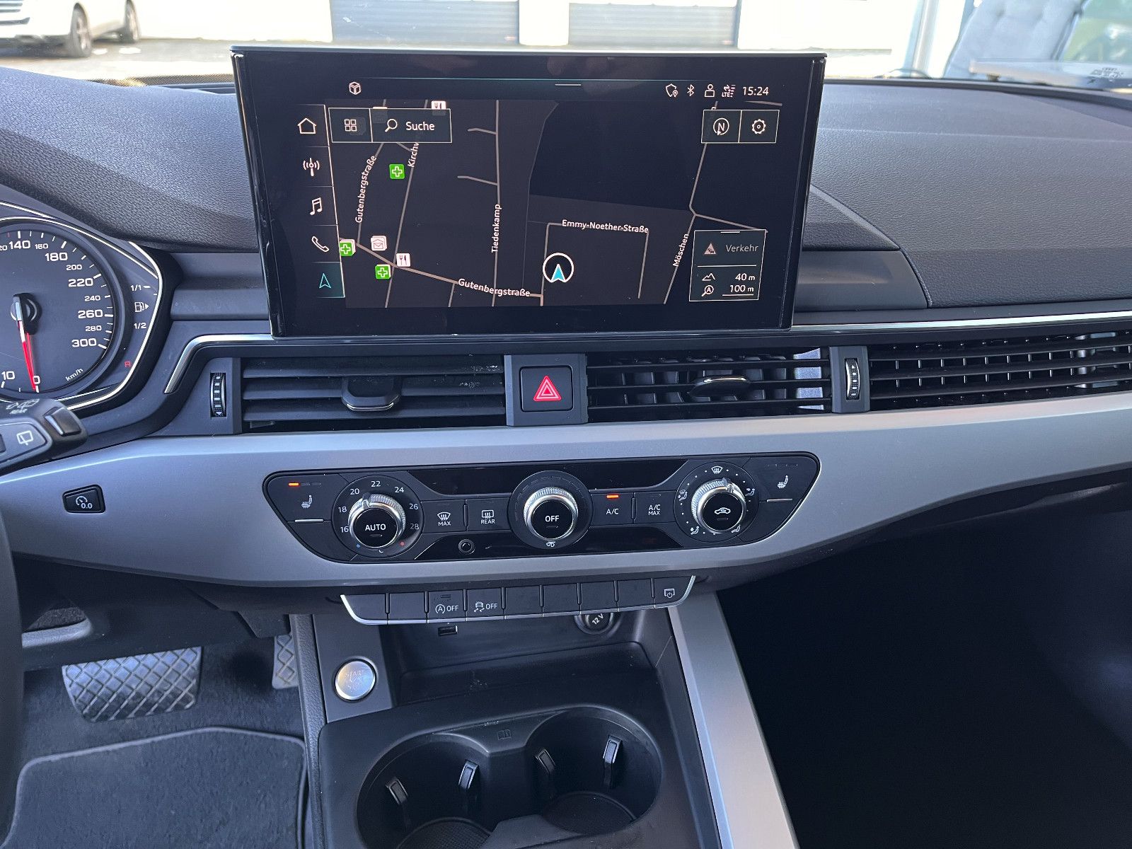 Fahrzeugabbildung Audi A4 Avant 35 TDI Automatik