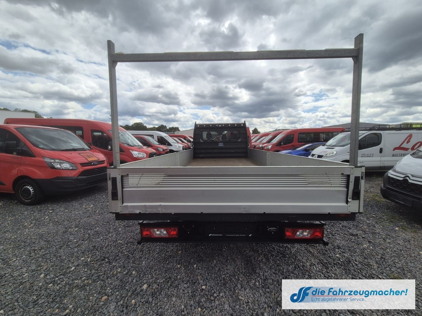 Fahrzeugabbildung Ford Transit Pritsche 350 L5 Überhang Einzelkabine Ba