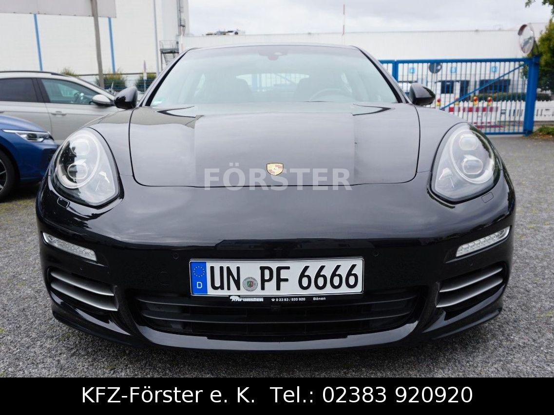 Porsche Panamera 4 S Inspektion + Reifen NEU