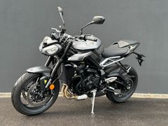TRIUMPH Street Triple R 765 + Griffheizung + SERVICE NEU