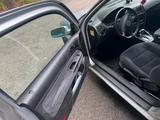 Volkswagen, Golf vier - Volkswagen Golf aus 2000: Vi