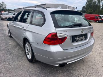 BMW 320 - 6