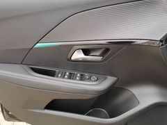 PEUGEOT 208 Allure Automatik Navi Kamera LED