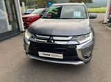 Mitsubishi Outlander 2.2 DI-D Top 4WD 7-Sitzer - Mitsubishi Outlander: Top