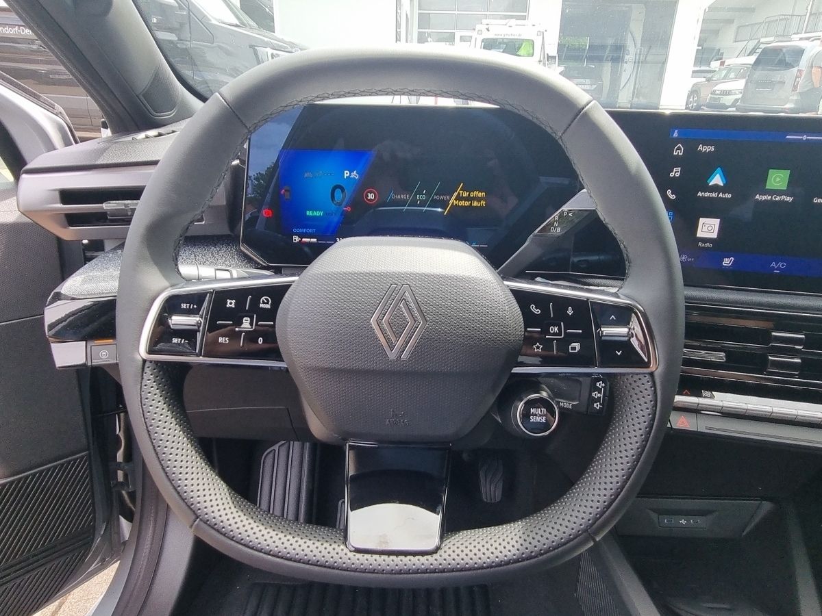 Fahrzeugabbildung Renault Clio Techno Full Hybrid E-Tech 160