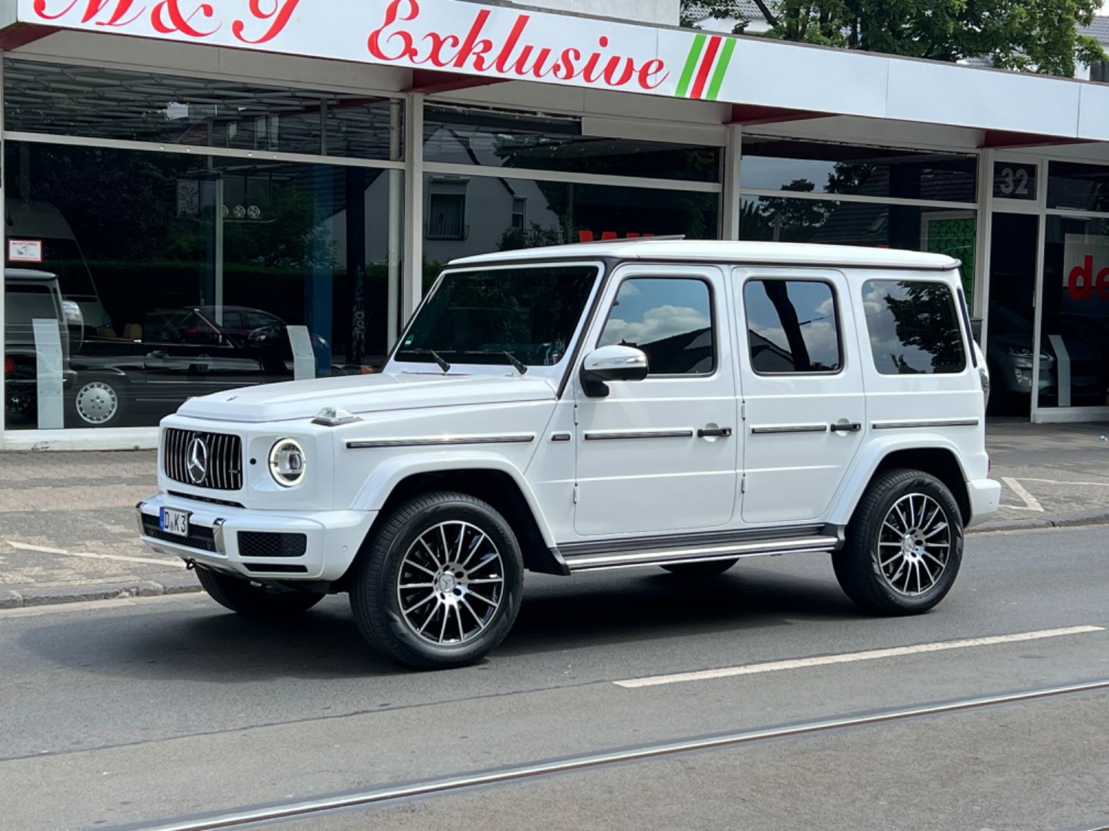 MERCEDES-BENZ G 400d AMG ***24 Monate Junge Sterne Garantie***