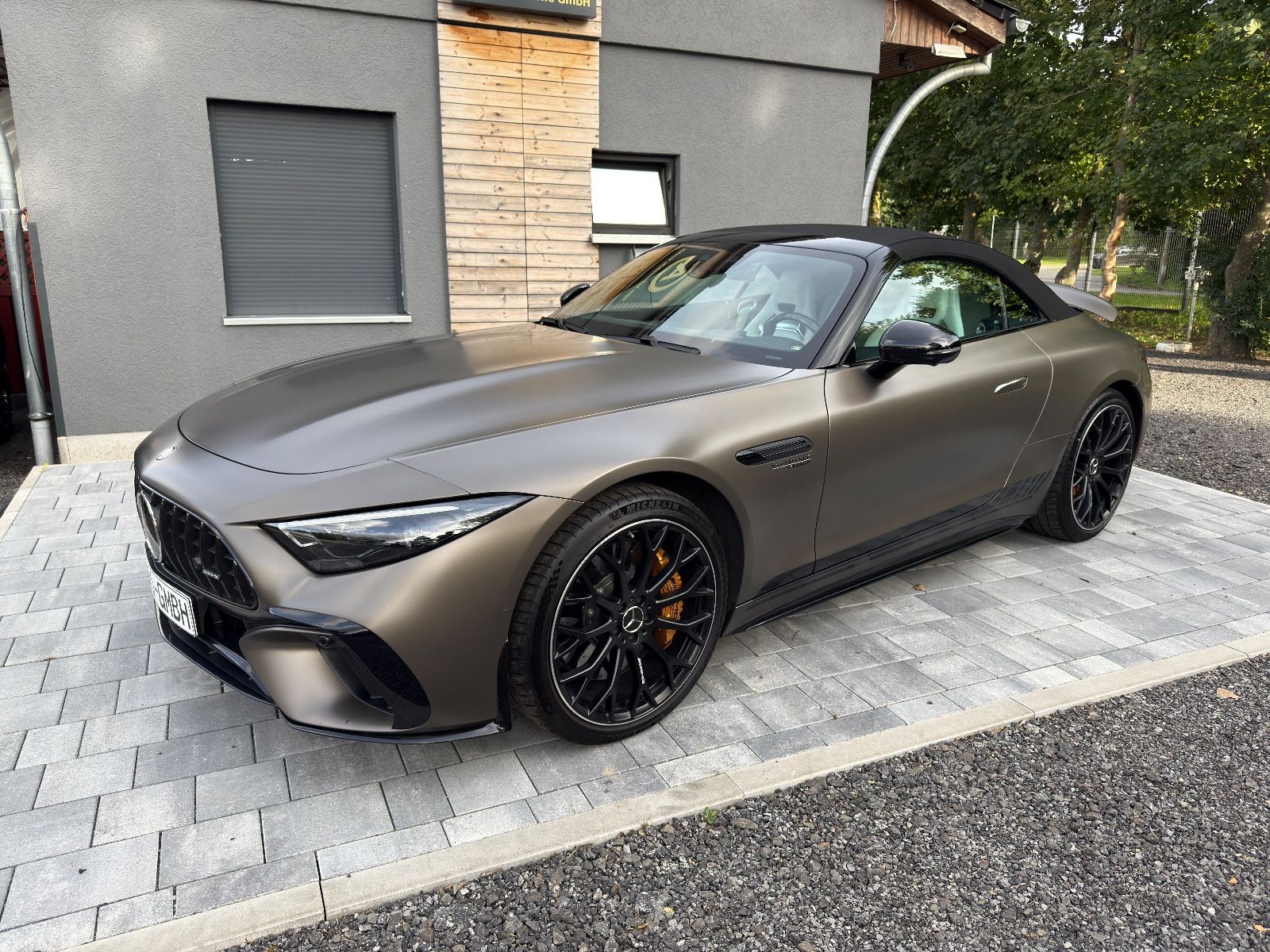 MERCEDES-BENZ SL 63 AMG 4Matic,1H,Carbon/Keramik,MB,Gar.,V-max