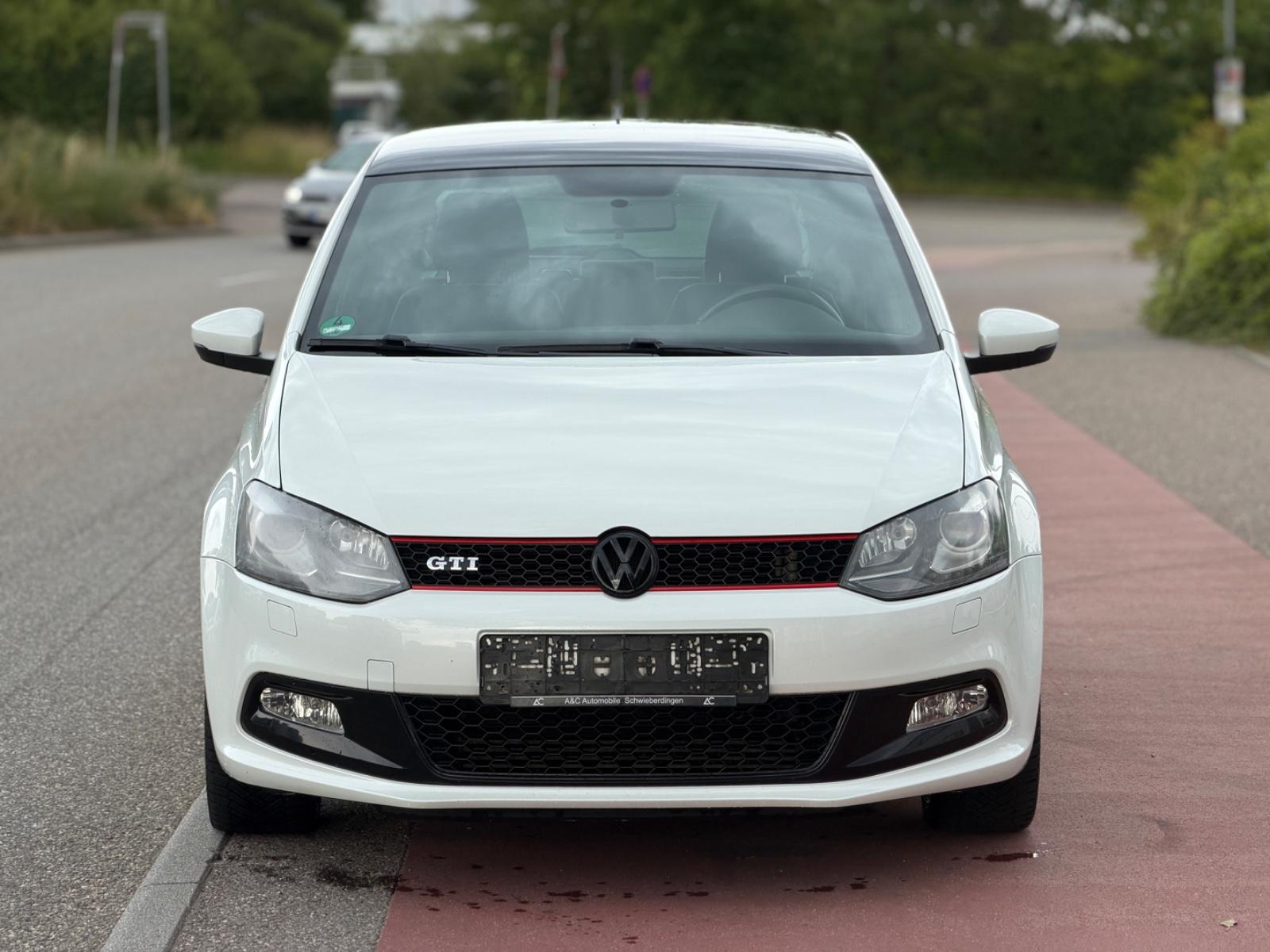 Volkswagen Polo V GTI MFL' NAV' PDC' SHZ