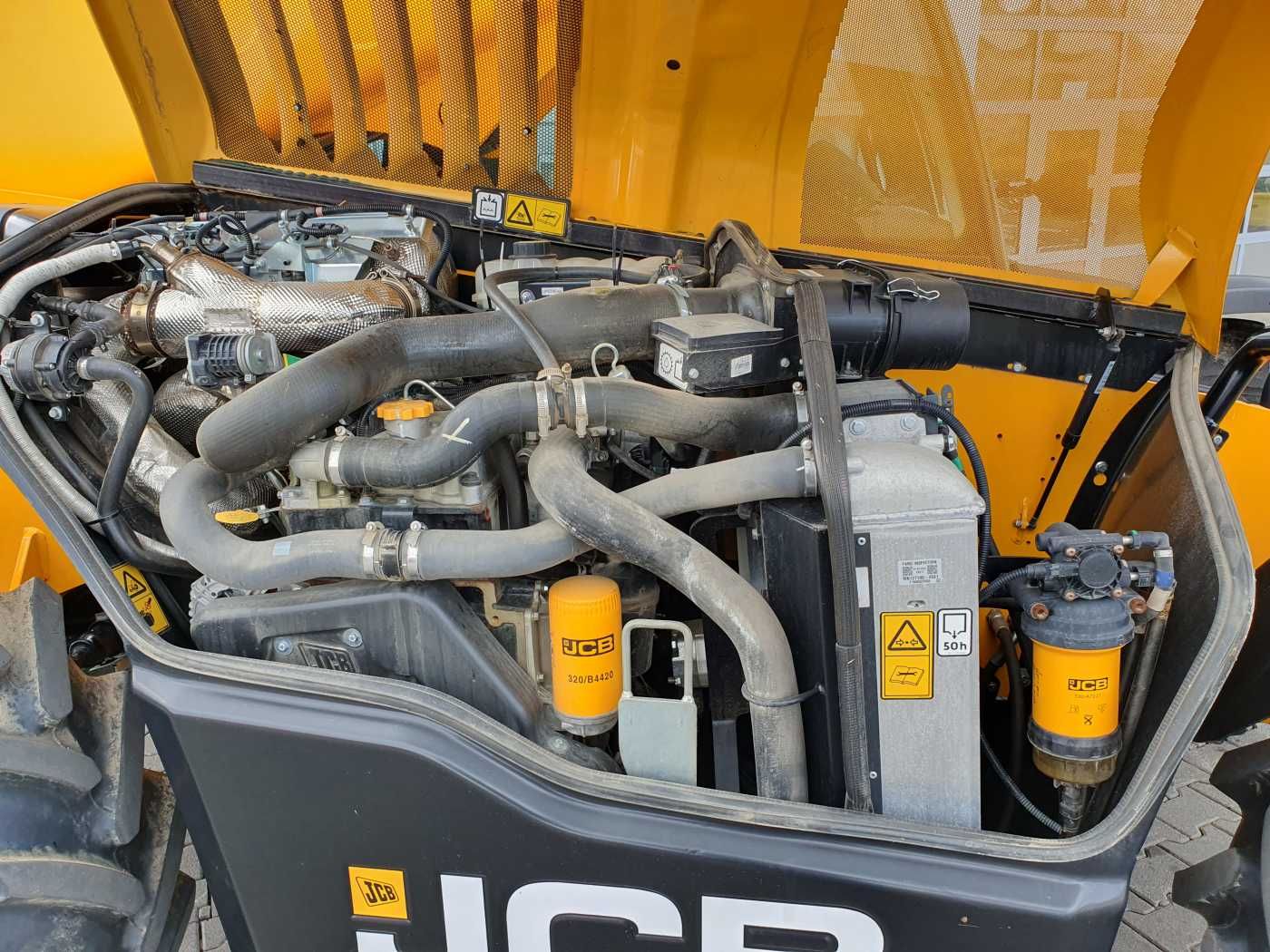 Fahrzeugabbildung JCB 541-70 / nur 438h / 2022 / 4.100kg / 7m / 109PS