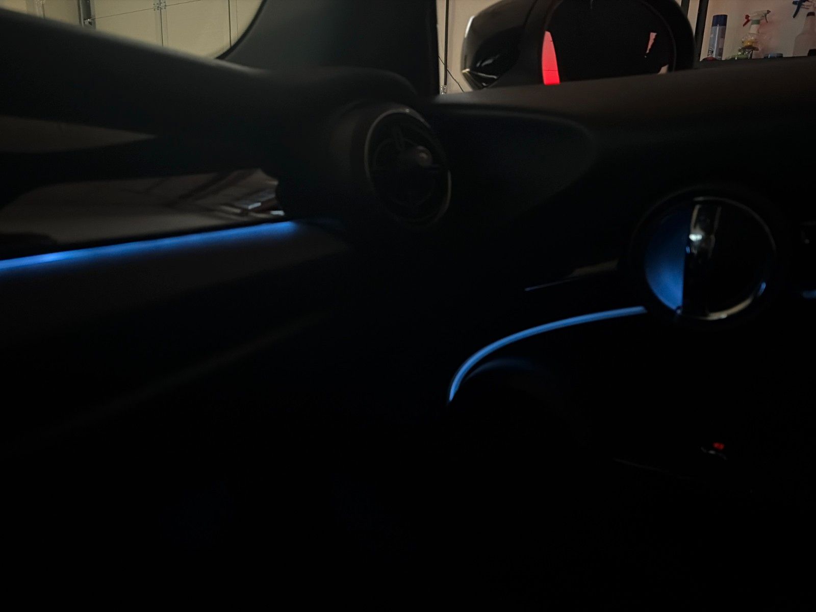 Fahrzeugabbildung MINI Cooper S Classic Trim Leder PANO LHZ SHZ BT PDC