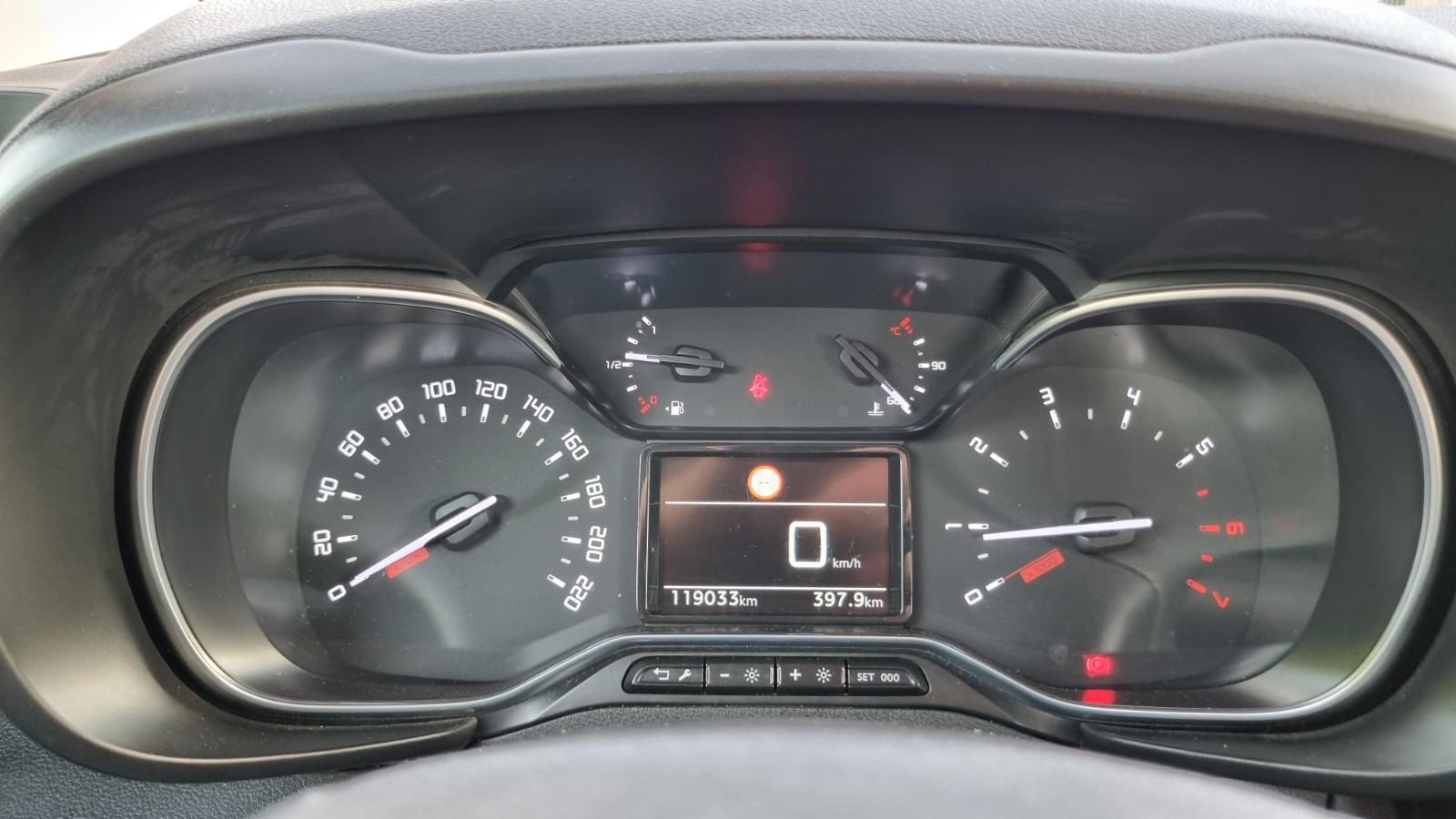 Citroën Berlingo Feel M / Inkl. Garantie