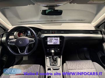 Volkswagen Passat - 11