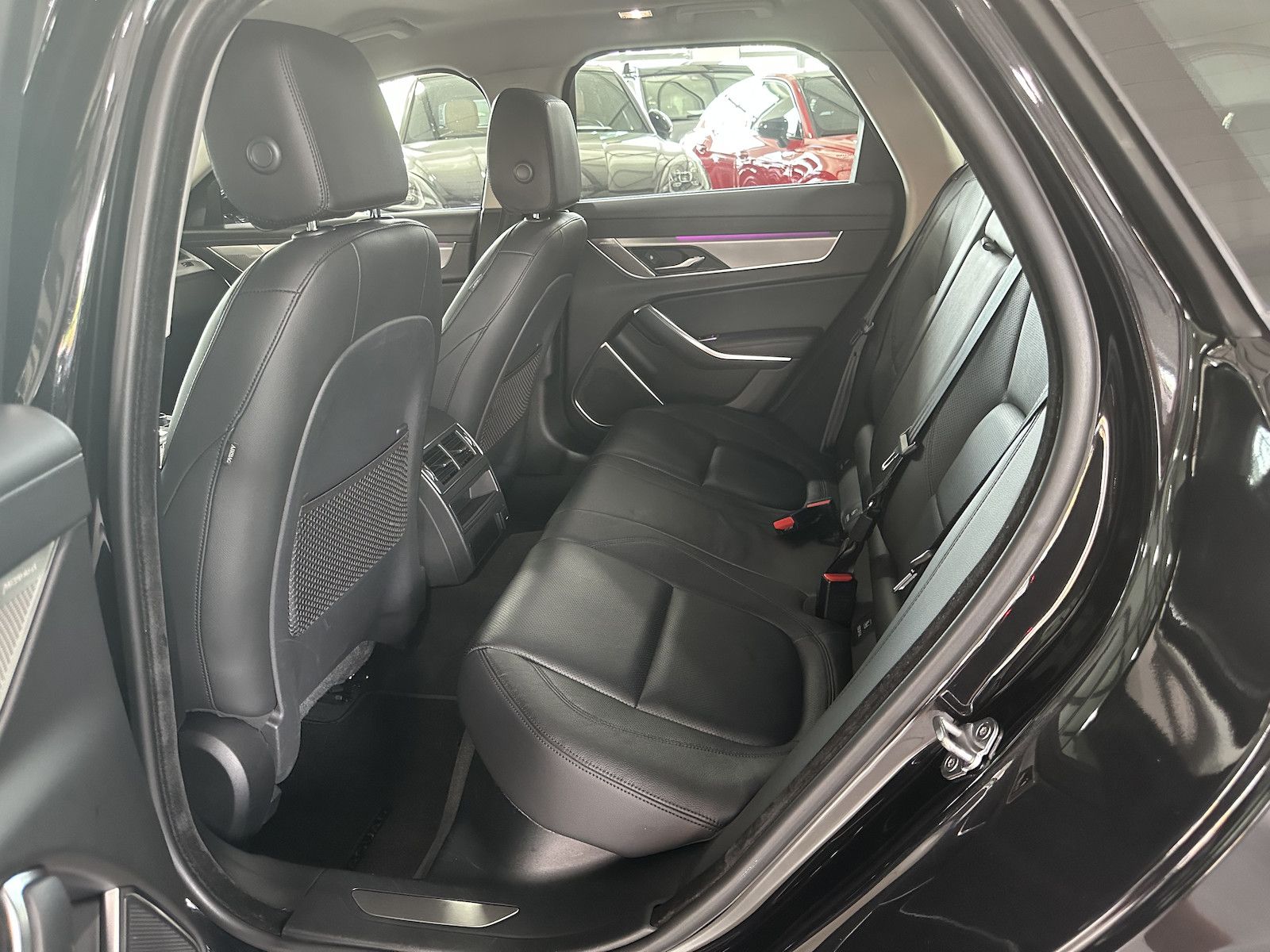 Fahrzeugabbildung Jaguar XF D200 SE Sportbrake/Facelift/Leder/AHK/