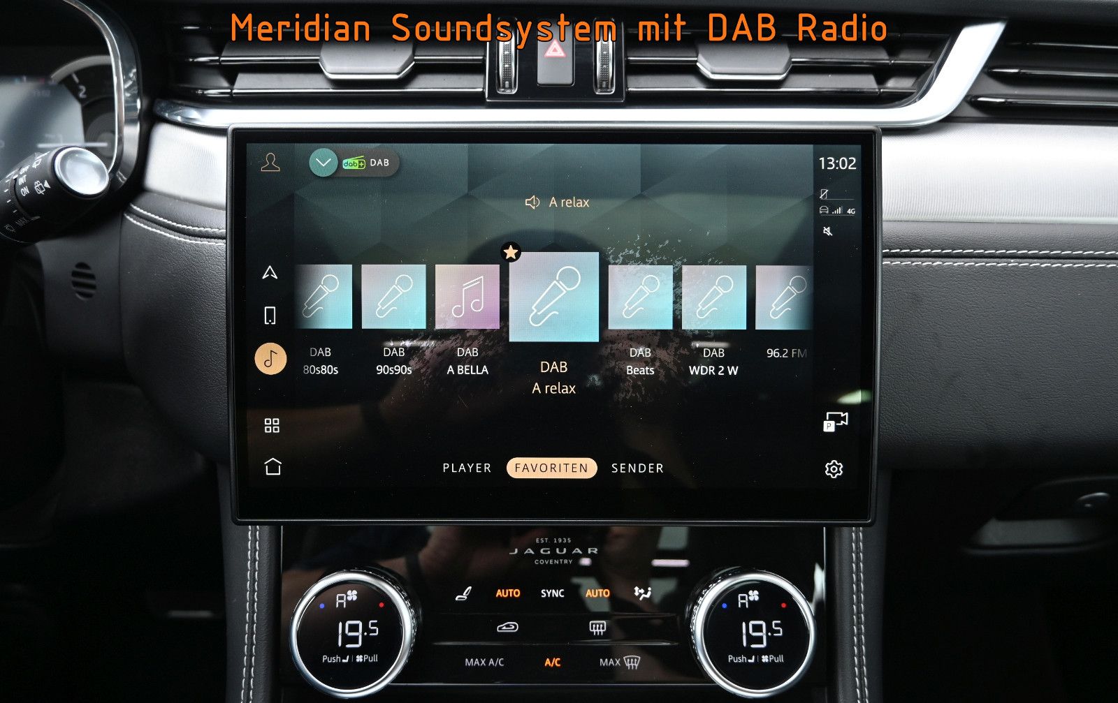 Fahrzeugabbildung Jaguar F-Pace D300 R-DYNAMIC SE AWD °ACC°AHK°HUD°PANO°