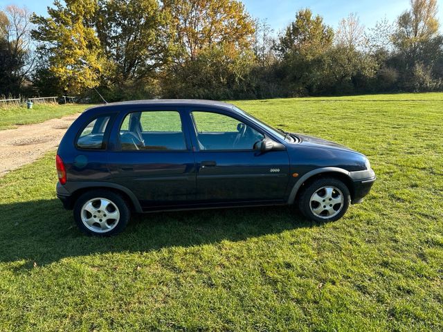 Opel Corsa 1.0