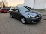 Volkswagen Golf 6 1.6 Diesel 98000 KM - Volkswagen Golf mit Diesel-Antrieb: 1.9