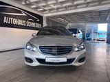 Mercedes-Benz E 350 T-Modell BT 4Matic *Automatik*Panorama*LED - silberne Mercedes-Benz E 350