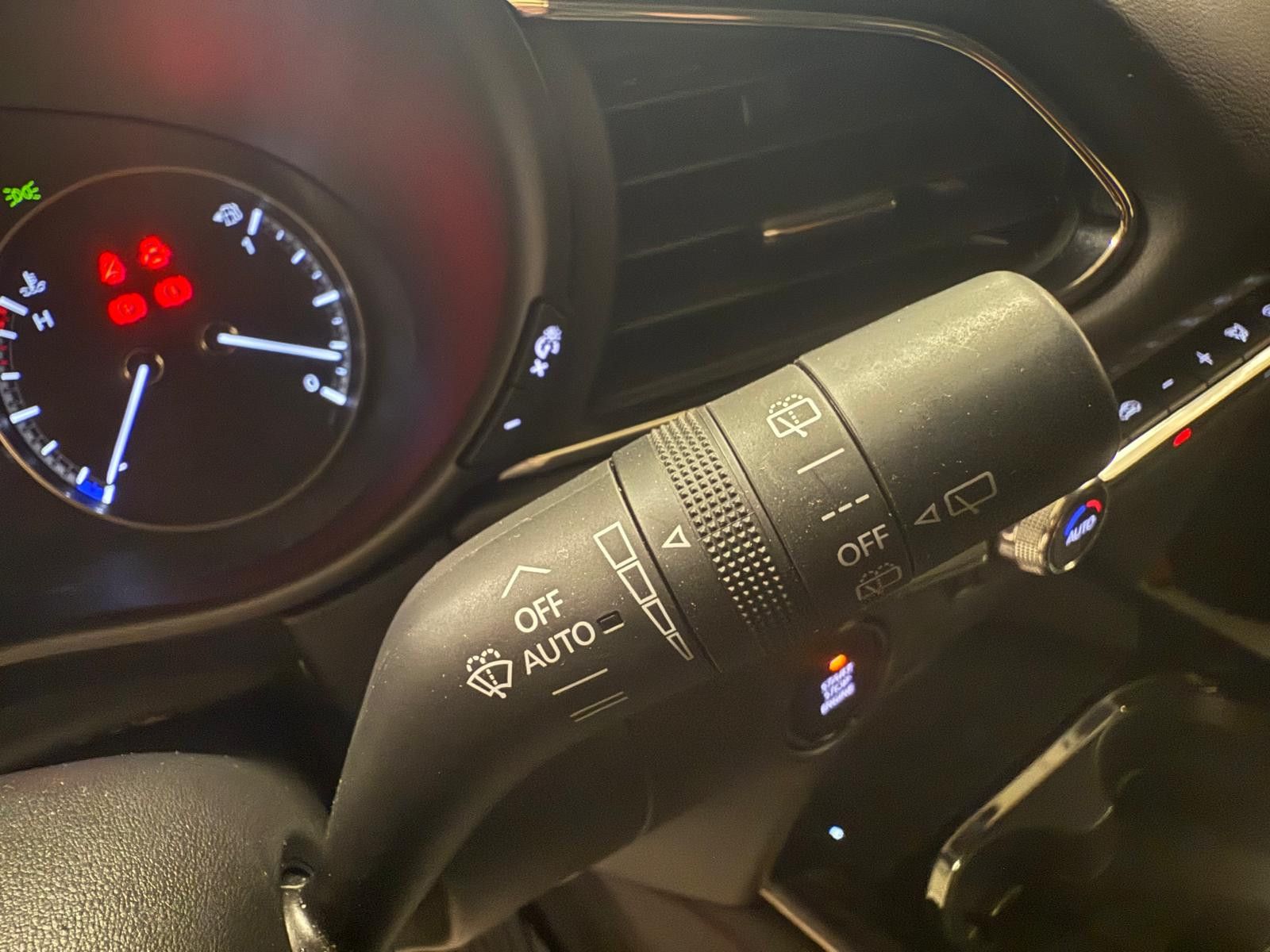 Fahrzeugabbildung Mazda CX-30 Homura 2WD / 1.HAND/ NUR 37.TKM