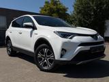 Toyota RAV 4 Hybrid Team D Erstbesitz Garantie Scheckh. - Toyota RAV 4 Gebrauchtwagen in Düsseldorf