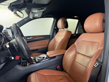 Mercedes GLE 500 - 11