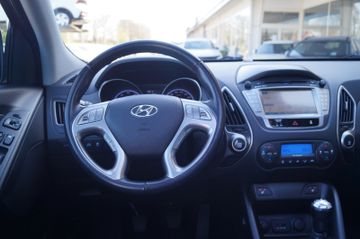 Hyundai ix35 Style 2.0 Style PANORAMADACH-NAVI-KAMERA-WR