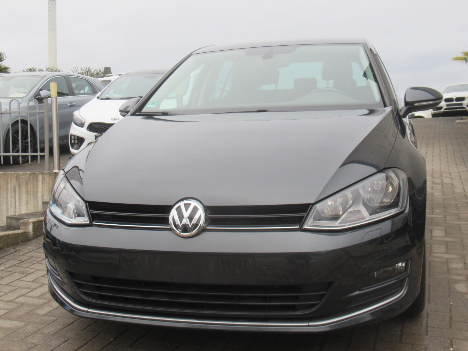 Volkswagen Golf VII Lim. Allstar BMT- NAVI-PDC-SHZ-2.HAND