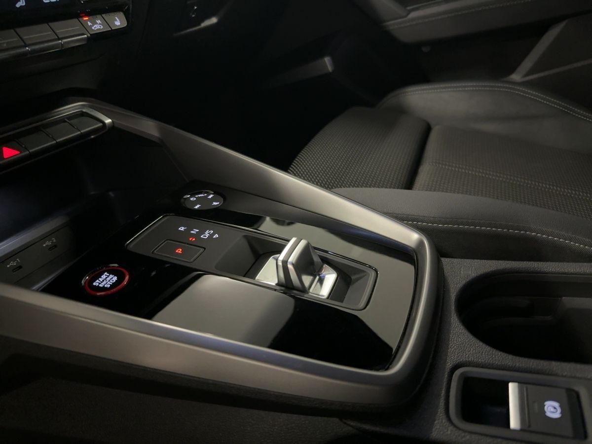 Audi S3 Sportback TFSI S tr. VIRTUAL MATRIX B&O foto 19