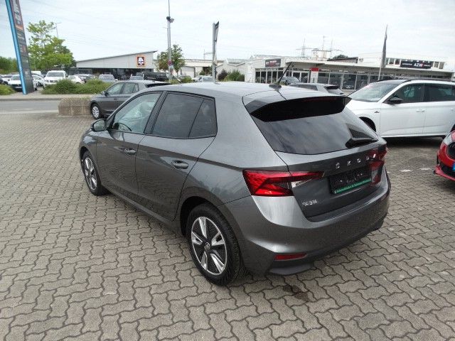 ŠKODA Fabia Fabia Ambition 1.0 TSI – Bild 10 von 19