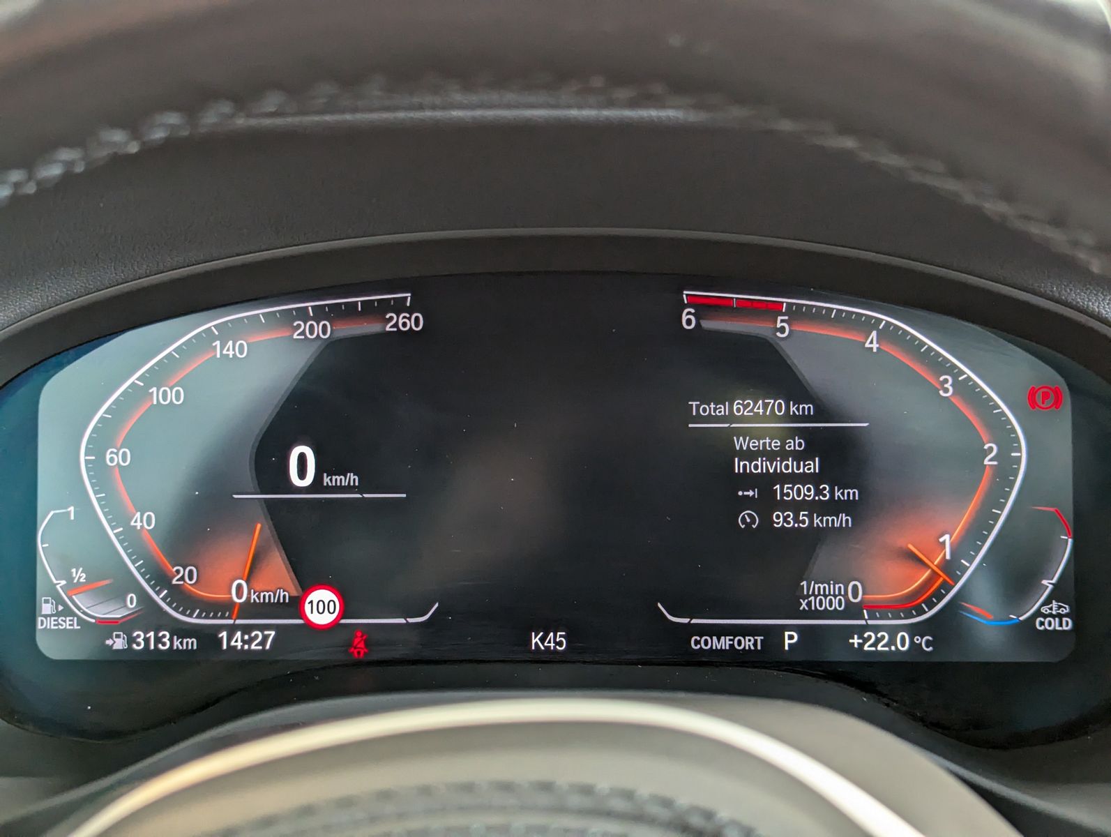 BMW X3 xD 30 d M-Sport Pano HUD ACC Harman H/K AHK - Image 37