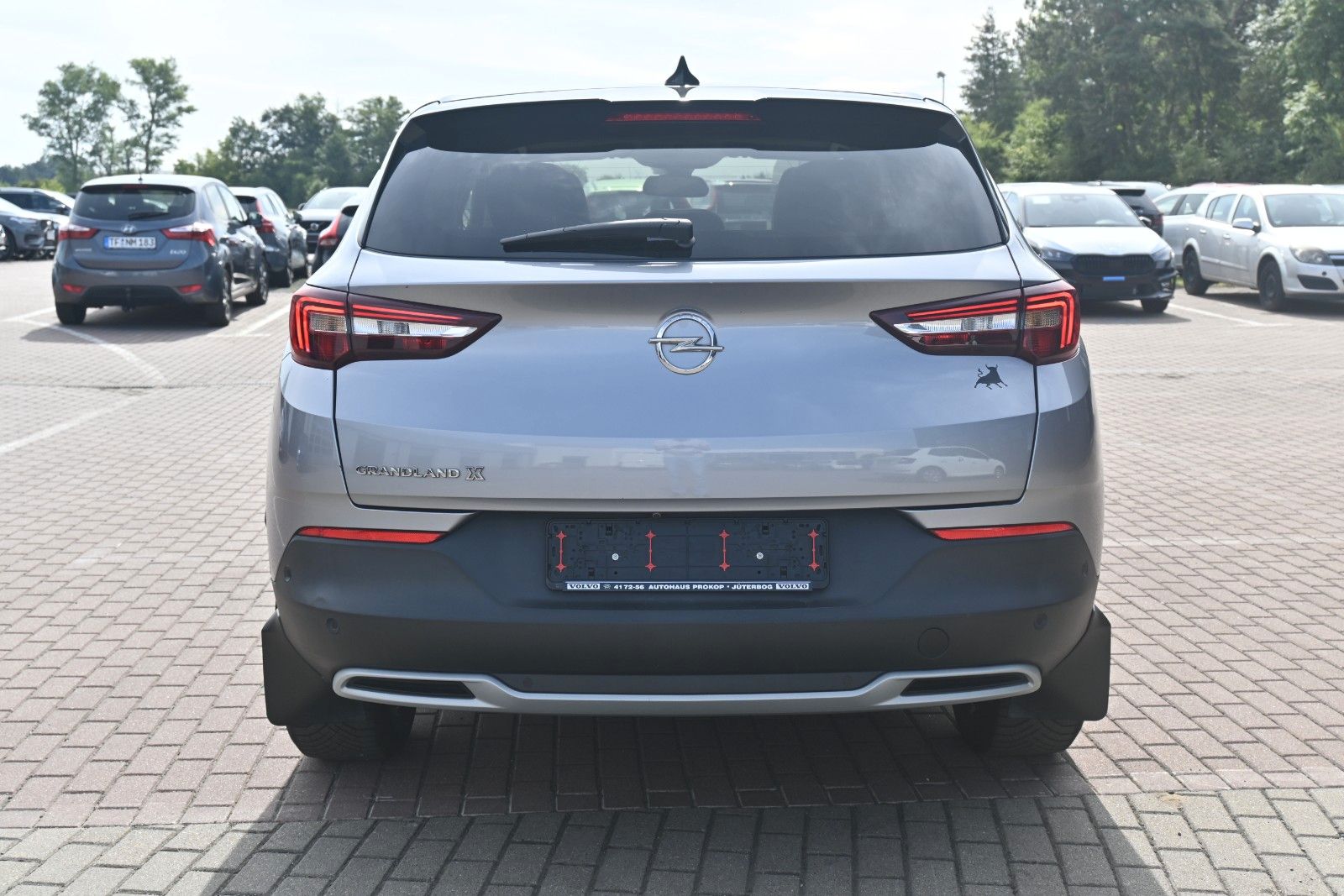 Fahrzeugabbildung Opel Grandland (X) 1.6 Turbo Autom. Ultimate*Pano*ACC