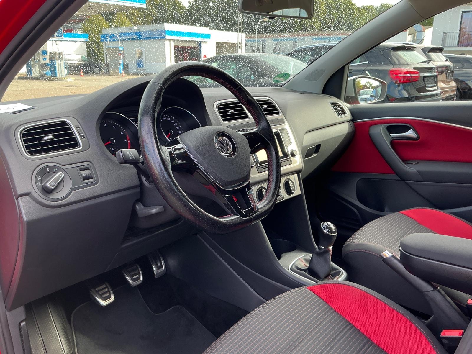Volkswagen Polo V CrossPolo 1.2 TSI PDC AHK Allwetter