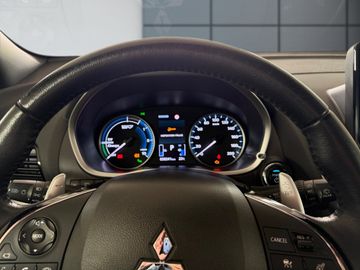 Mitsubishi Eclipse Cross - 12