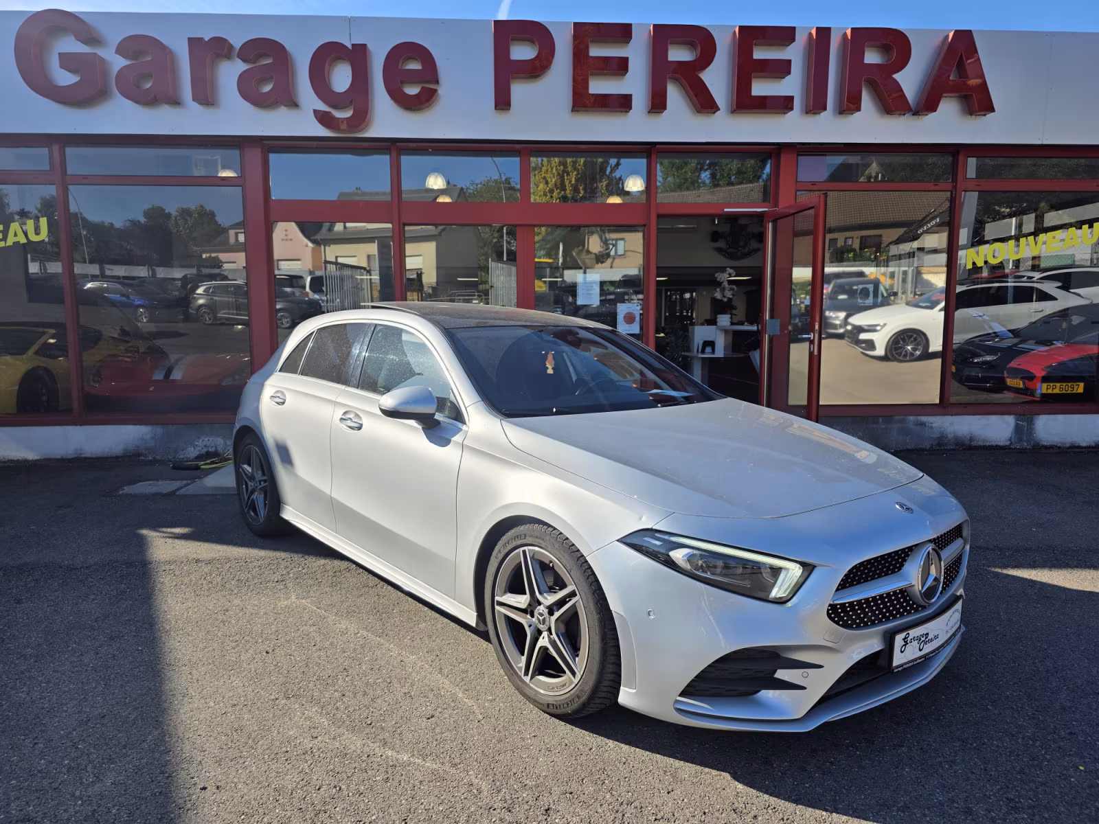 Mercedes-Benz A 180 D AMG LINE NEW MODEL PANO CUIR NAVI