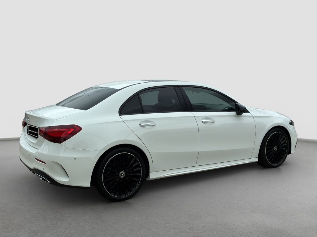 Fahrzeugabbildung Mercedes-Benz A 200 AMG PREMIUM+*NIGHT*PSD*HUD*M-BEAM*MEMORY*