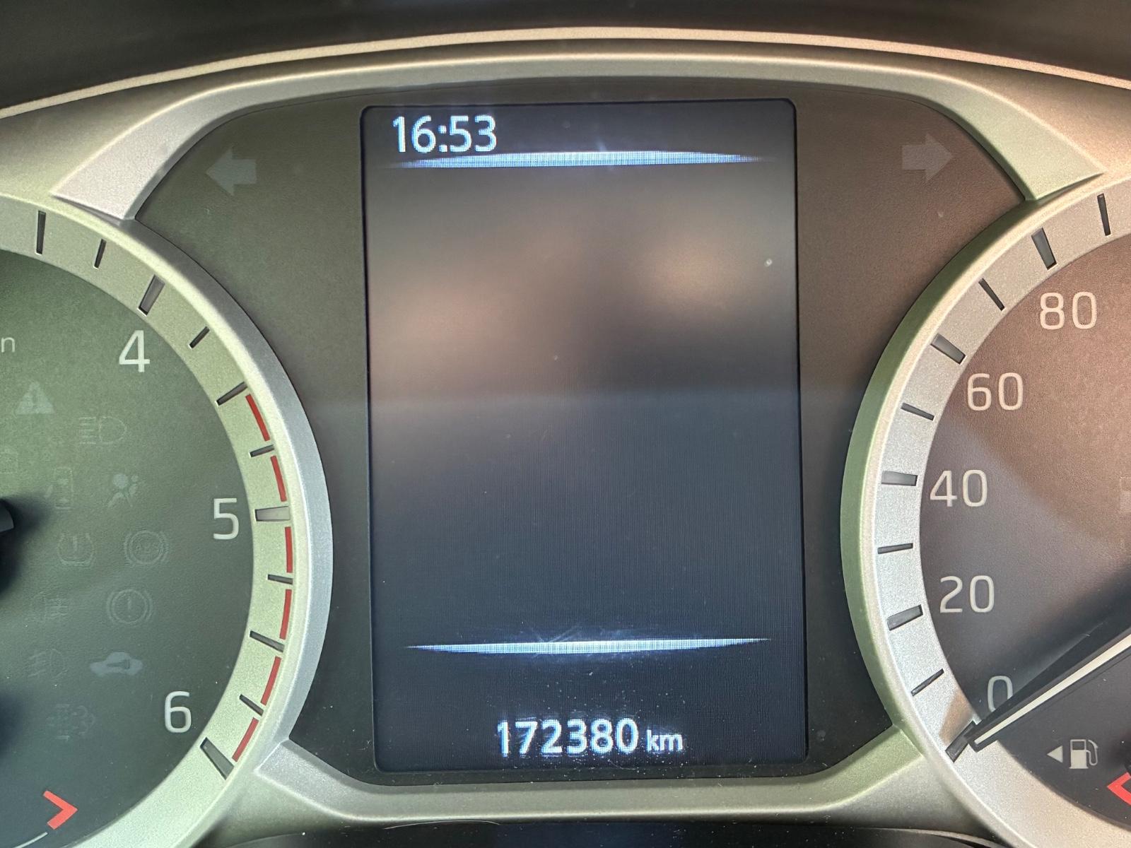 Nissan Navara NP300 Double Cabine 163ch - 2 ème main - Attelage - Entretien complet - CT récent