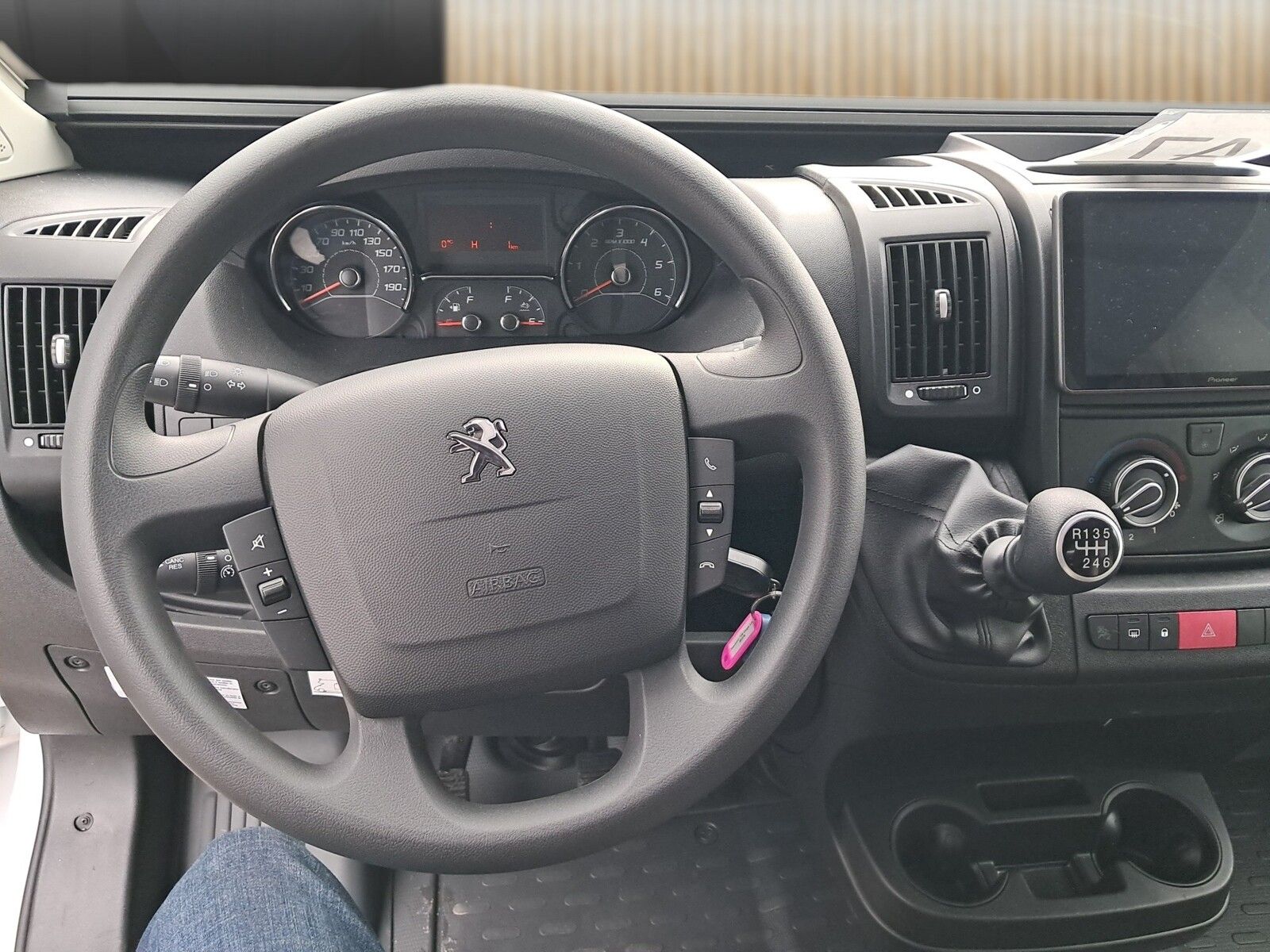 Fahrzeugabbildung Chausson Teilintegriert 724 Etape Line Peugeot 140 PS Tag