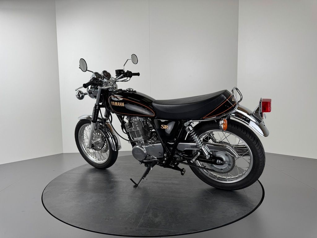 Fahrzeugabbildung Yamaha SR 400 *TOP-ZUSTAND *SERVICE NEU