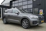 Volkswagen Touareg 3.0 TDI R-Line automatik | NL-Auto | Tre - Volkswagen Touareg mit Diesel-Antrieb: Head-Up Display