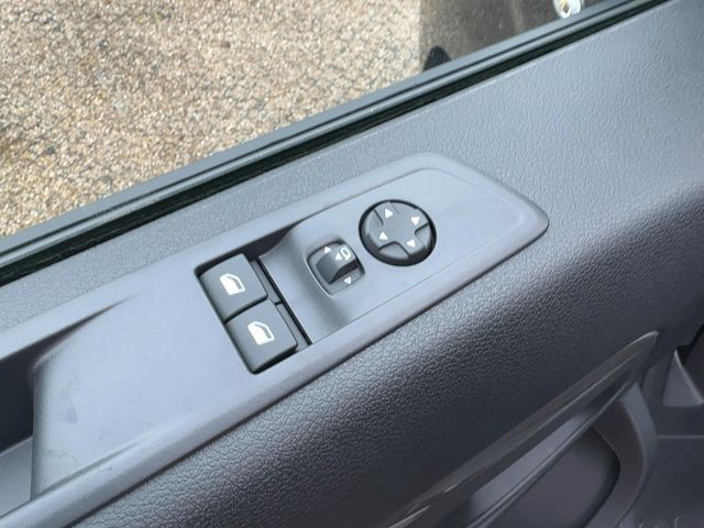 Foto Nummer 15: PEUGEOT Traveller