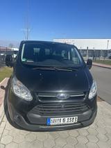 Ford Tourneo Custom - Ford Tourneo Custom mit Diesel-Antrieb: mit Klimaautomatik