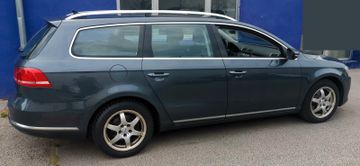 Volkswagen Passat - 4