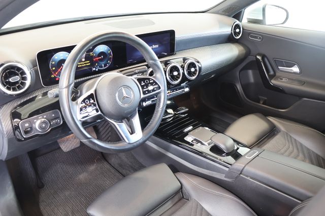Mercedes-Benz A 200 MBUX+WIDE+SIDE+LANE+KAM+ALU