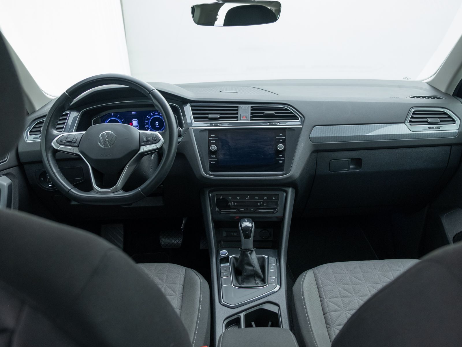 Volkswagen Tiguan - Bild 14