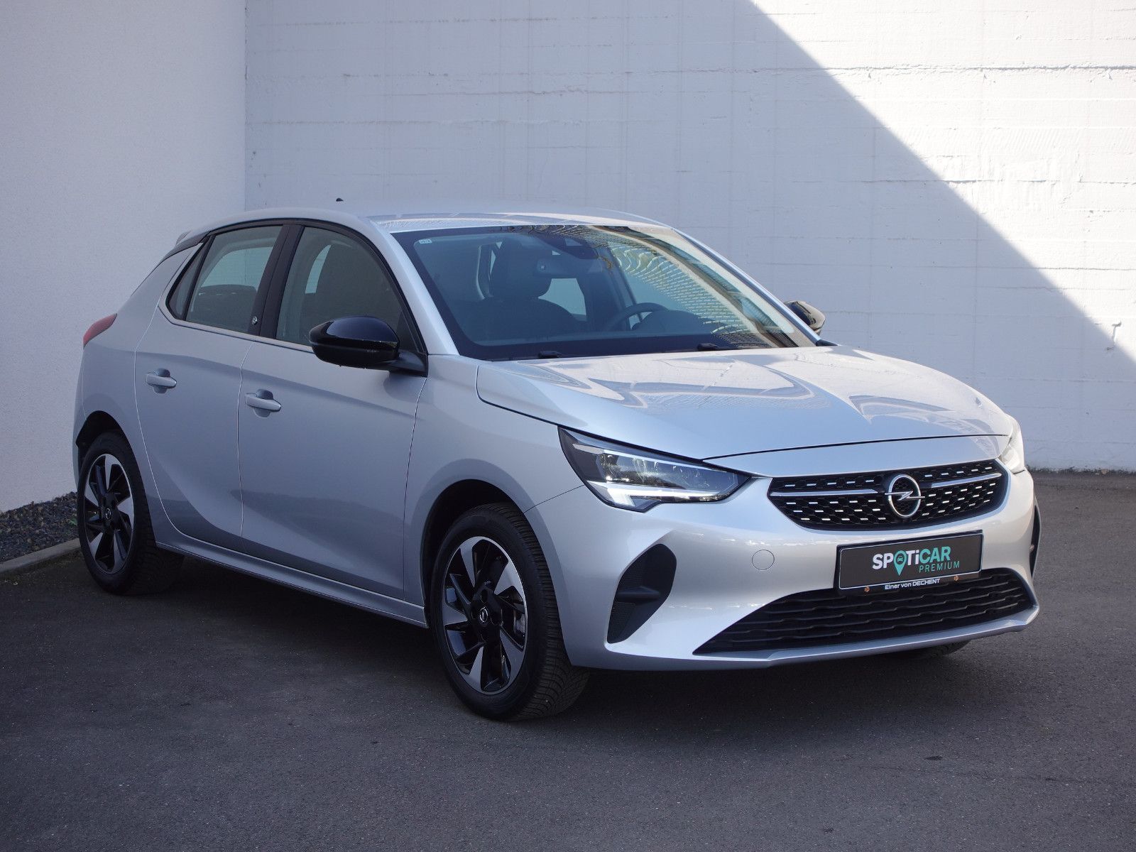 Fahrzeugabbildung Opel Corsa-e Elegance,Navi,Kamera,Sitzhzg,Allwetter