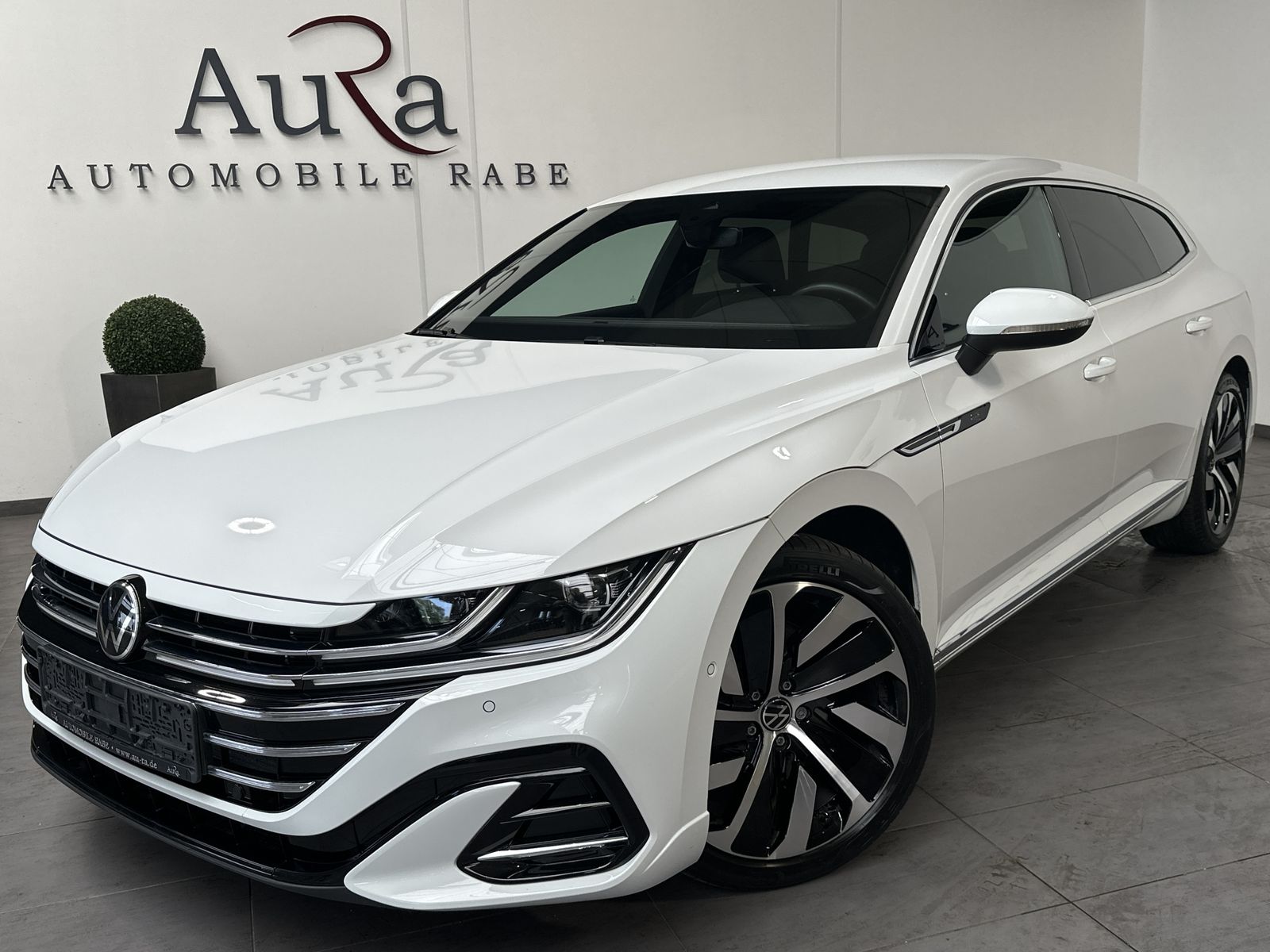 VW Arteon Shooting Brake R-Line NAV+LED+AHK+19ZOLL 