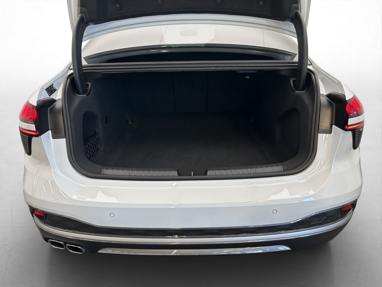 Audi A6 - Bild 11